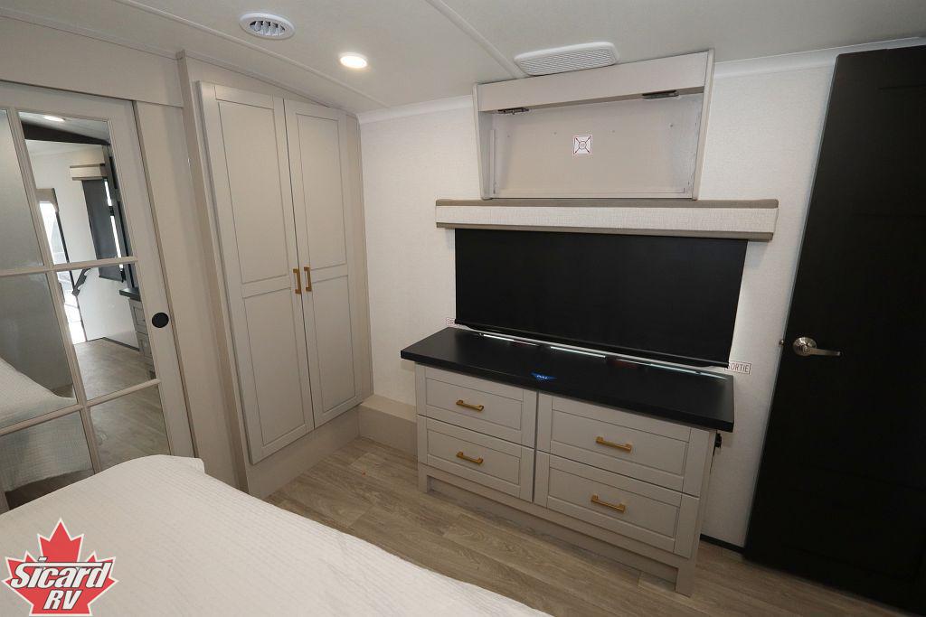 2027 JAYCO NORTH POINT 375TBDB