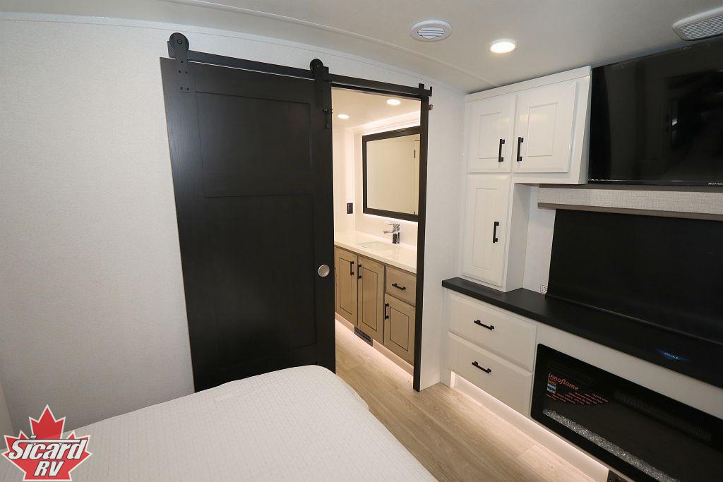 2027 JAYCO PINNACLE 39FBRL