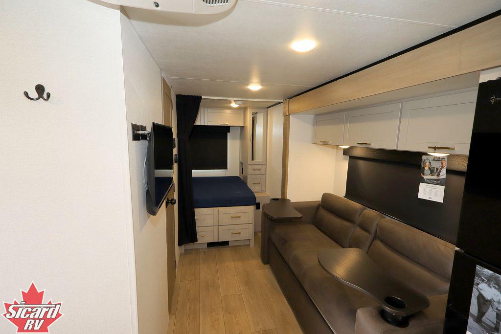 2027 JAYCO JAY FEATHER AIR 17FK