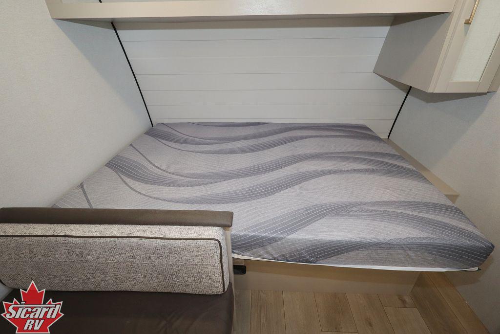 2027 JAYCO JAY FEATHER AIR SUPER LITE 17BHSL