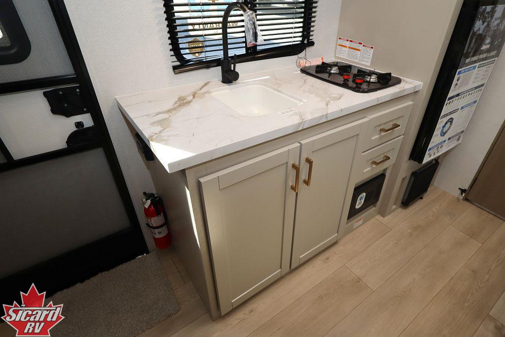 2027 JAYCO JAY FEATHER AIR SUPER LITE 17BHSL