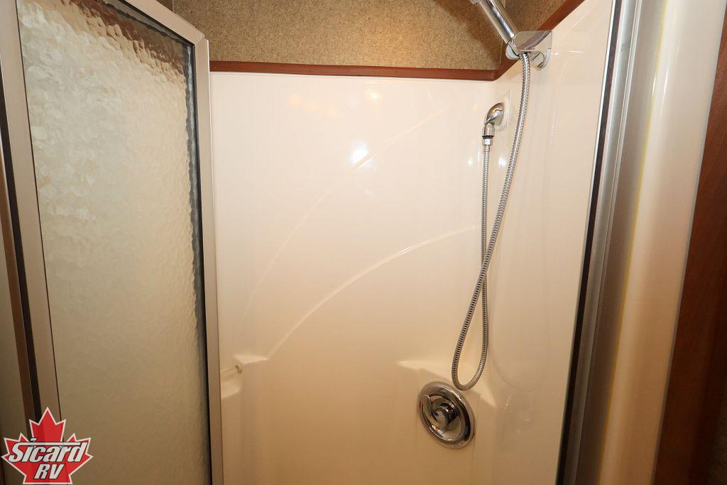 2015 ITASCA SUNCRUISER 38Q