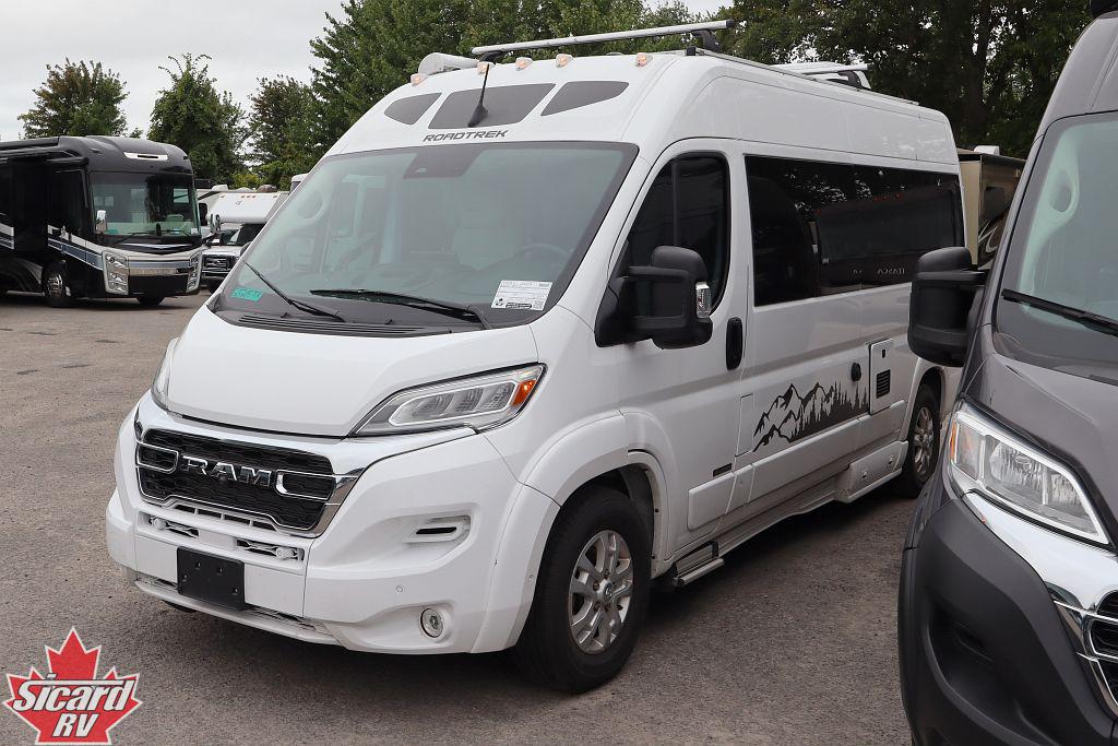 2024 ROADTREK ZION SRT