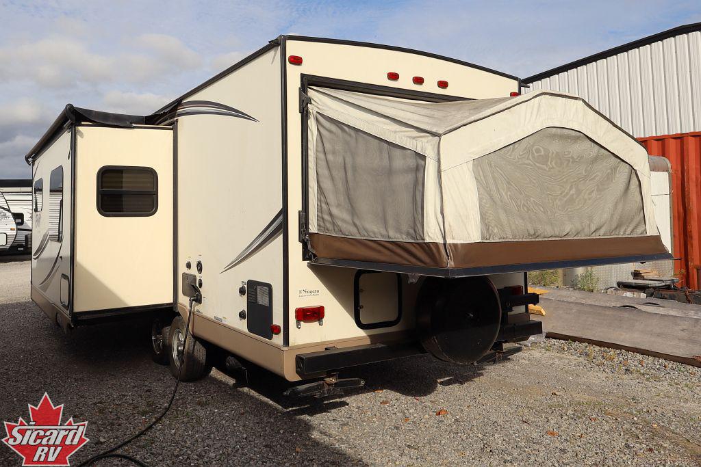 2016 FOREST RIVER ROCKWOOD ROO 23IKSS