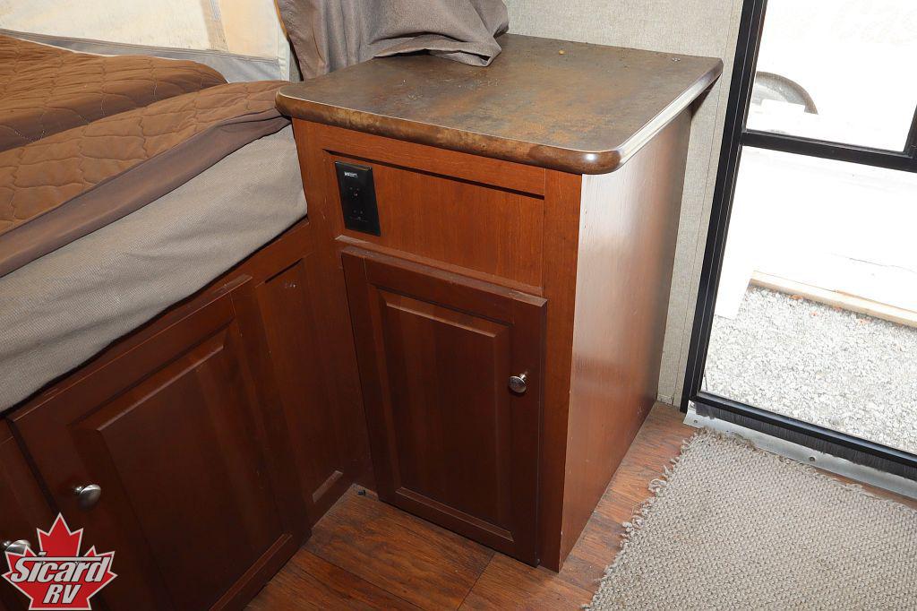 2016 FOREST RIVER ROCKWOOD ROO 23IKSS