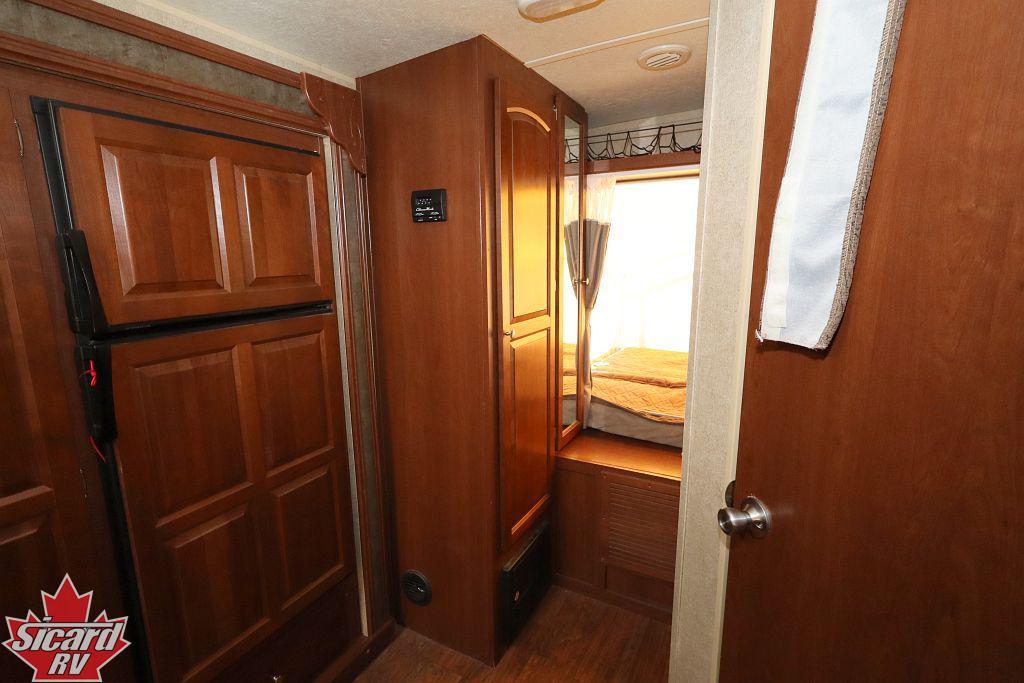 2016 FOREST RIVER ROCKWOOD ROO 23IKSS