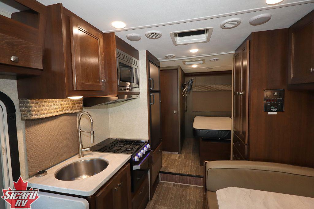 2020 FOREST RIVER SUNSEEKER LE 2250LE