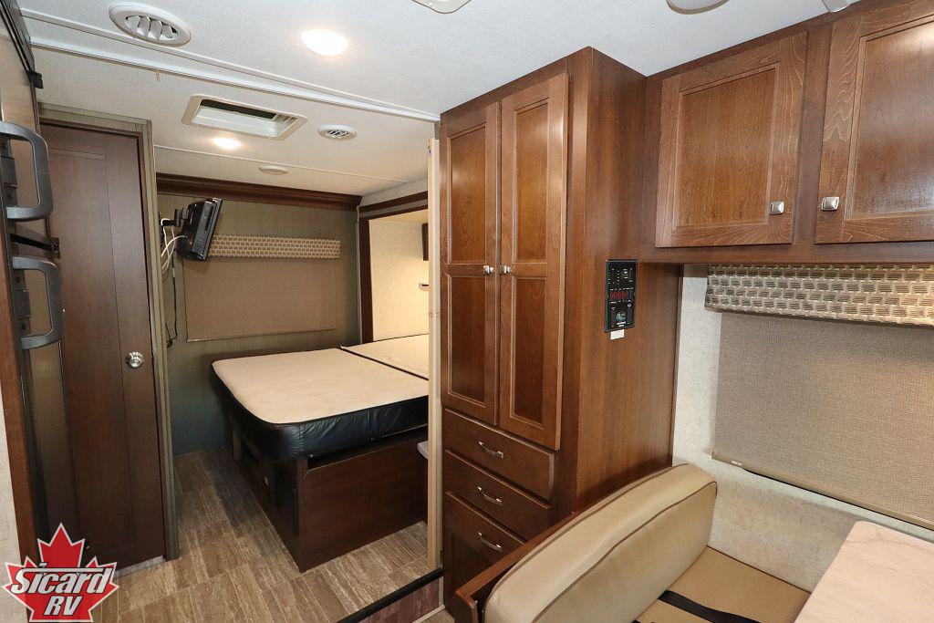 2020 FOREST RIVER SUNSEEKER LE 2250LE