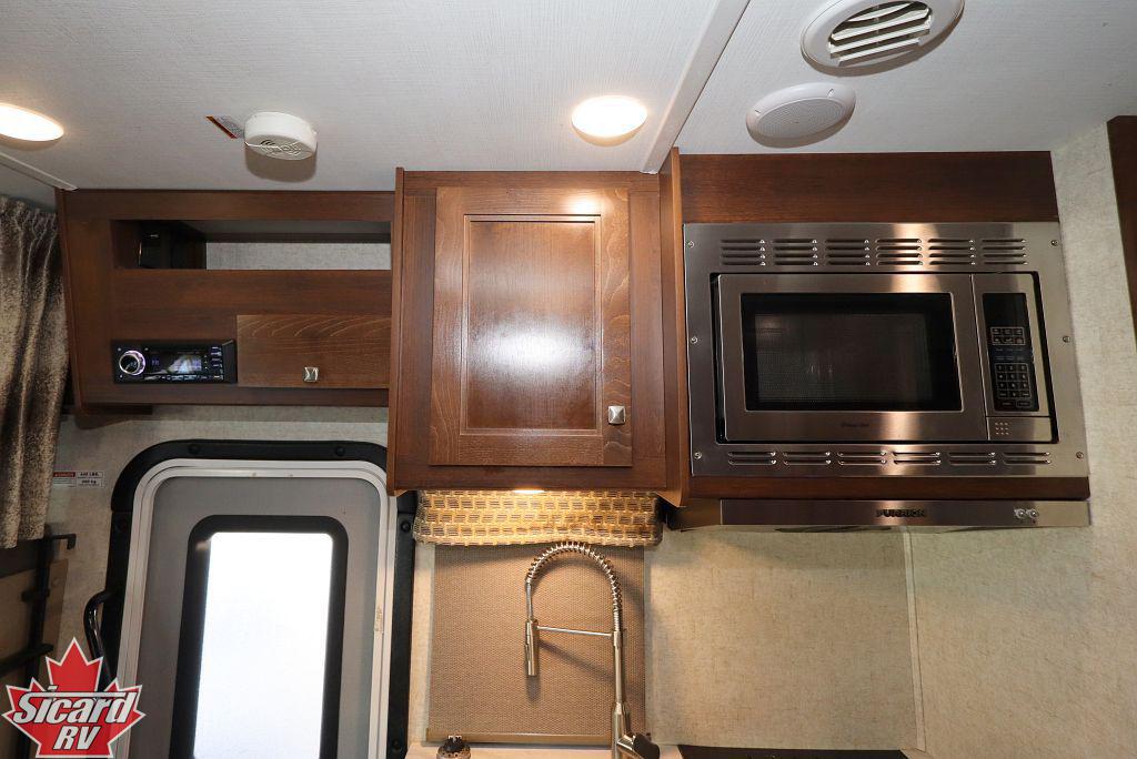 2020 FOREST RIVER SUNSEEKER LE 2250LE
