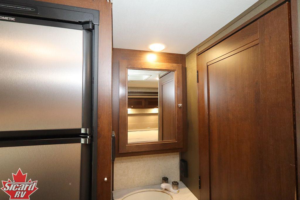 2020 FOREST RIVER SUNSEEKER LE 2250LE