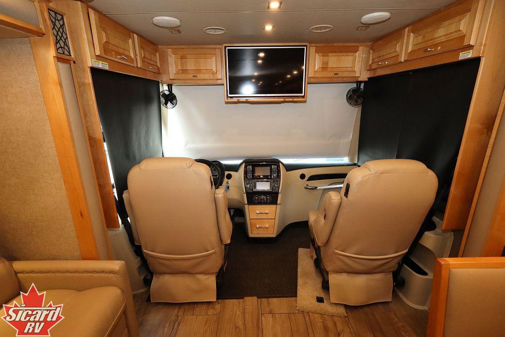 2019 TIFFIN ALLEGRO BREEZE 33BR