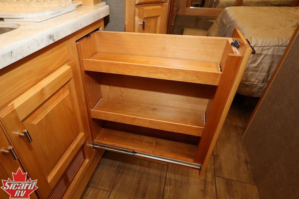 2019 TIFFIN ALLEGRO BREEZE 33BR