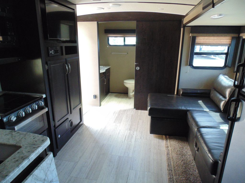 2018 Grand Design RV imagine 2150rb