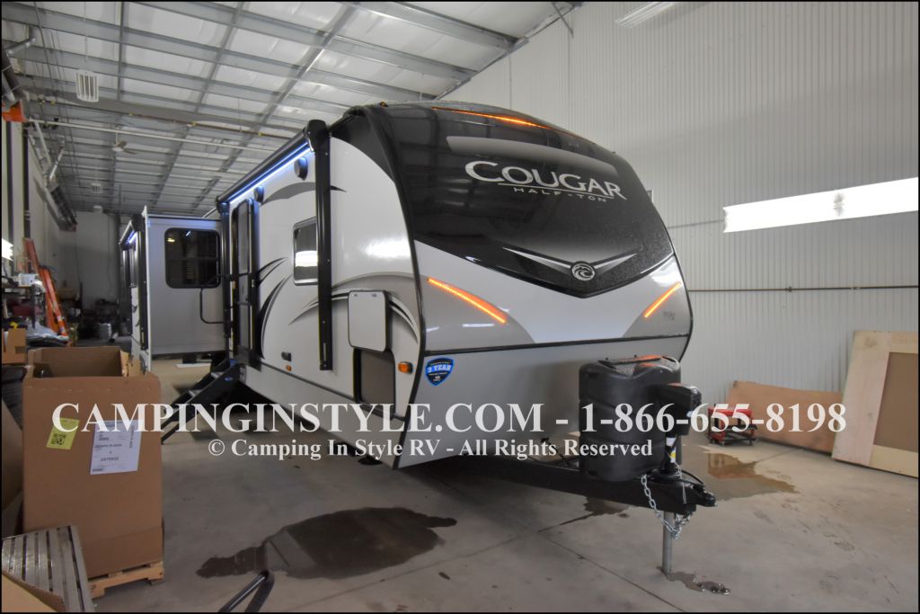 2020 KEYSTONE COUGAR HALF-TON 32RLI (couples)