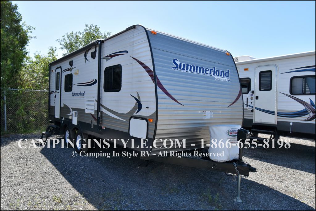 2014 KEYSTONE SUMMERLAND 2100 (couples)