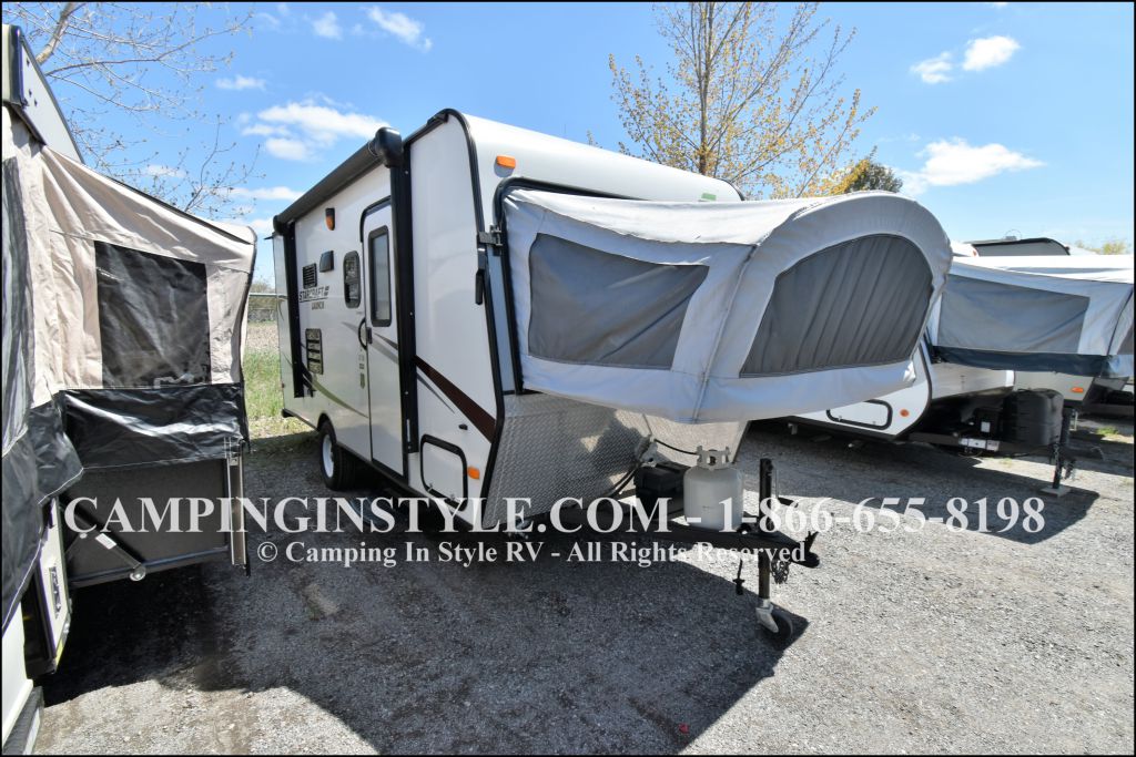 2014 STARCRAFT LAUNCH 17SB (bunks)