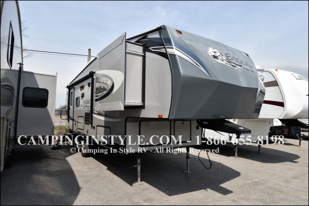2012 JAYCO EAGLE 265RLS (couples)