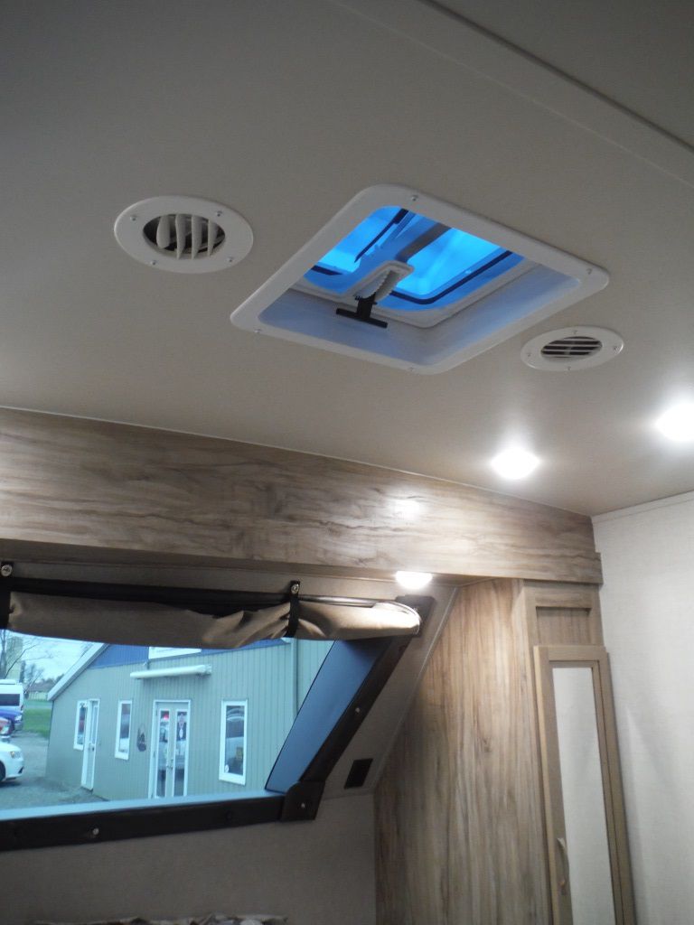 Rv Trailers For Sale Ontario >> NEW 2019 PALOMINO SOLAIRE 258RBSS GT3 TRAVEL TRAILER - Stratford | RVHotline RV Trader Rv Trailers For Sale Ontario >> NEW 2019 PALOMINO SOLAIRE 258RBSS GT3 TRAVEL TRAILER - Stratford | RVHotline RV Trader