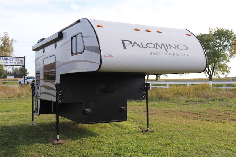 2016 FOREST RIVER Palomino HS-8801