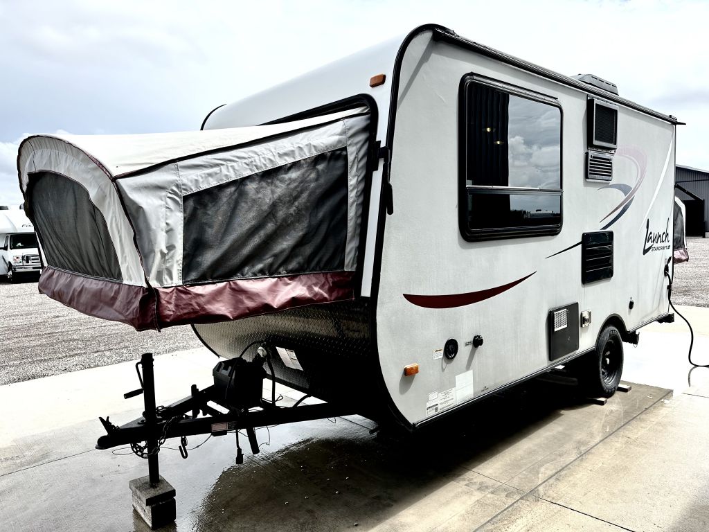 2015 Starcraft RV launch 16rb