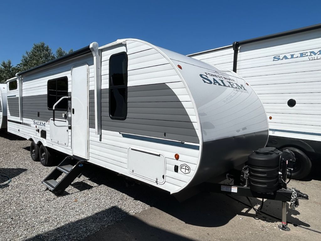 2027 FOREST RIVER SALEM CRUISE LITE 28VBXL