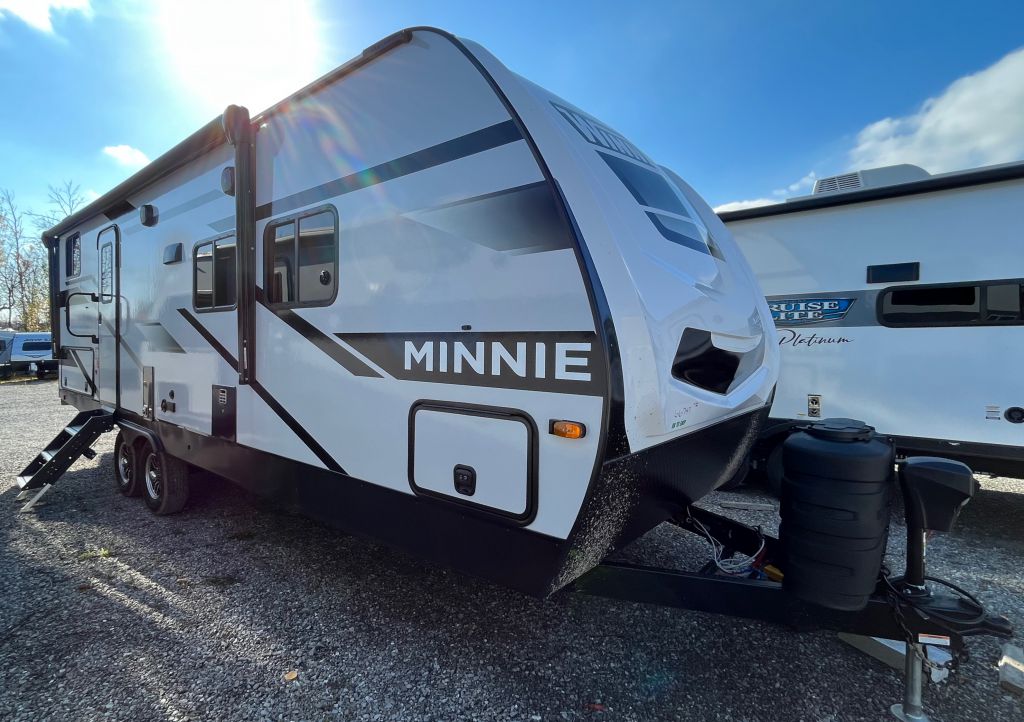 2024 WINNEBAGO MINNIE 2301BHS