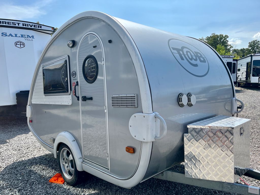 2008 nuCamp TAB TQT 320