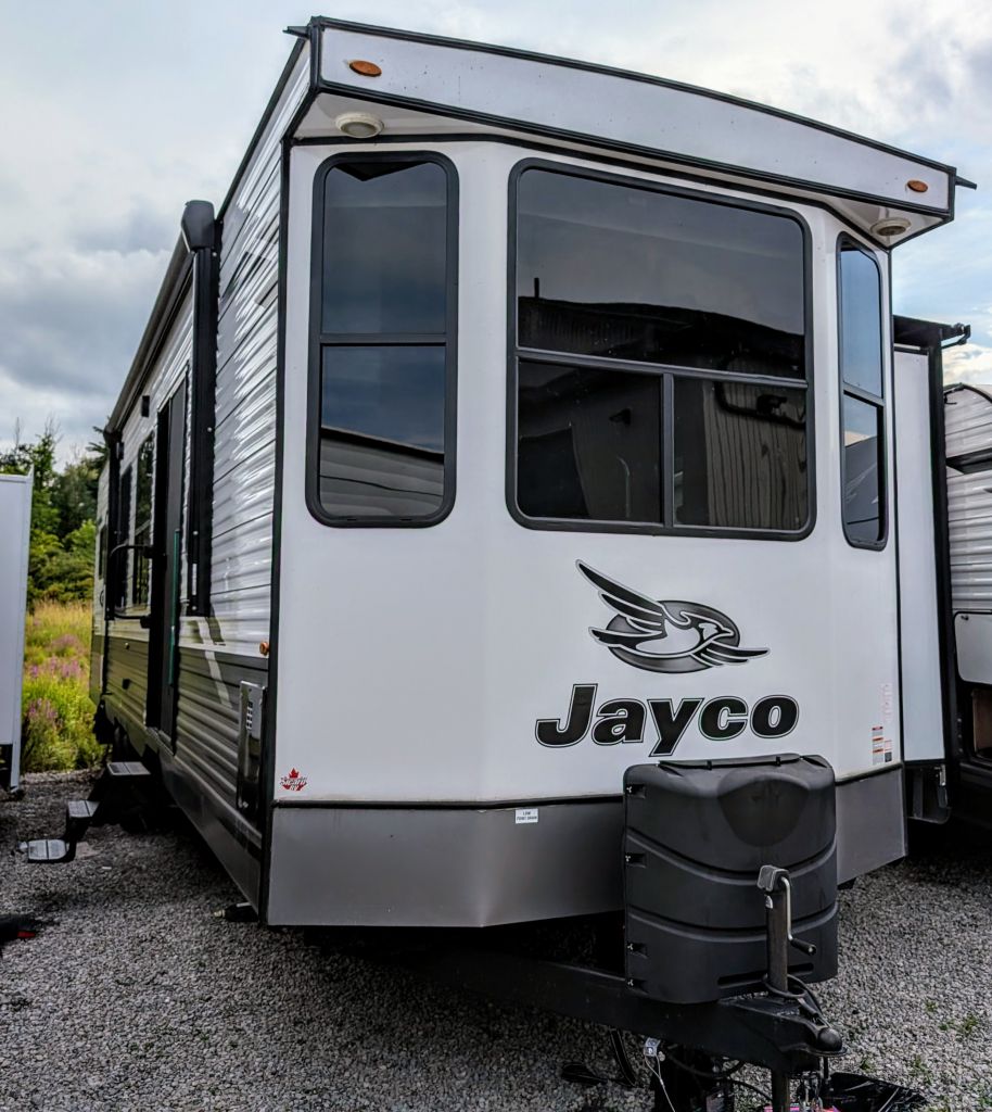 2023 JAYCO JAYFLIGHT BUNGALO 40FKDS