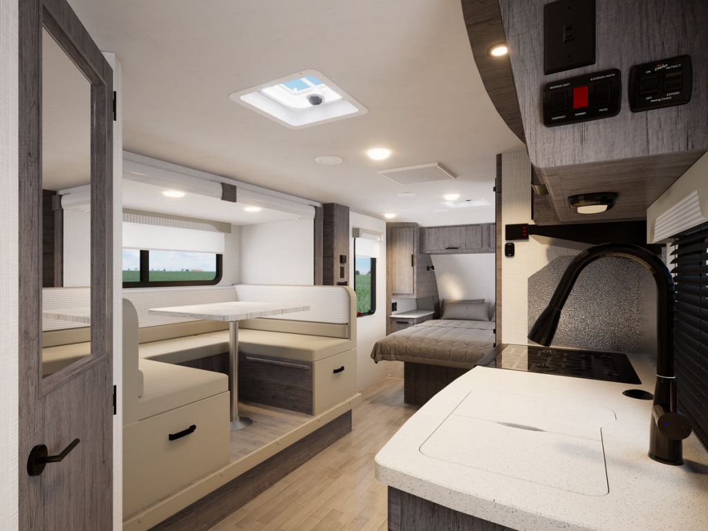 2026 LANCE SQUIRE SQ19