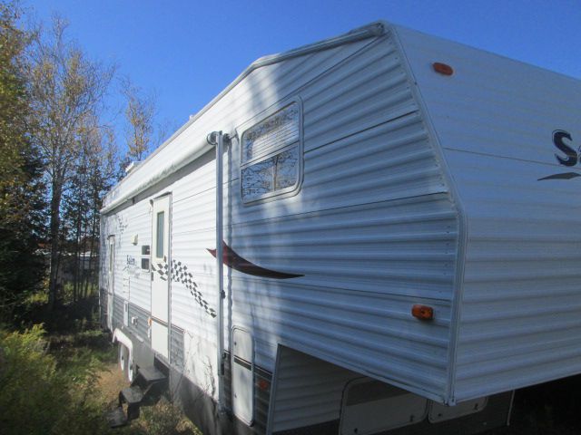 2006 Forest River salem 32srv