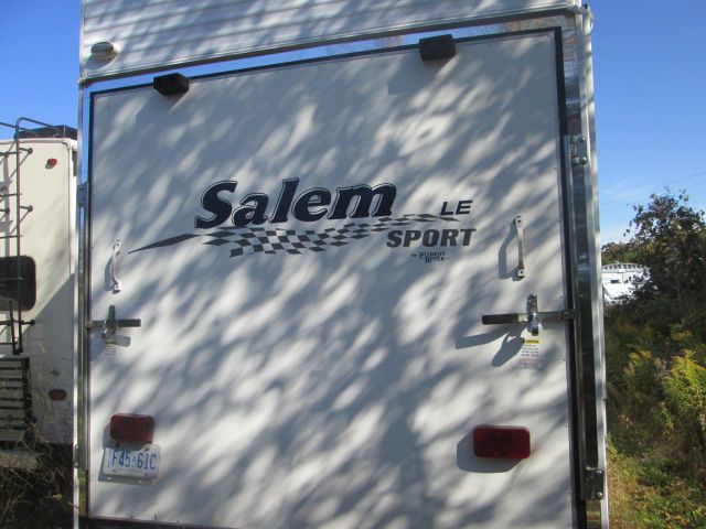 2006 Forest River salem 32srv