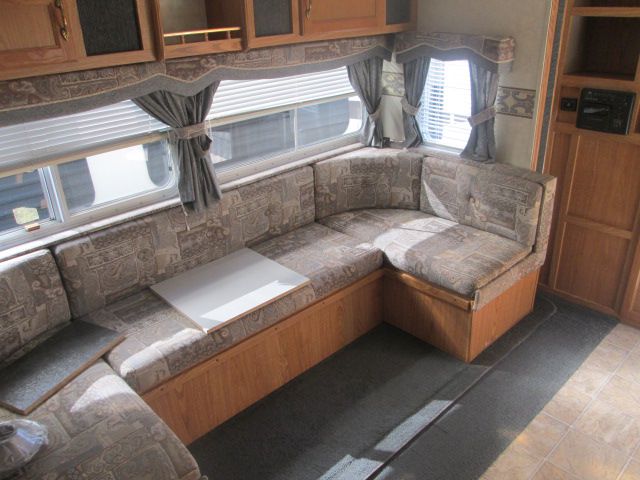 2006 Forest River salem 32srv