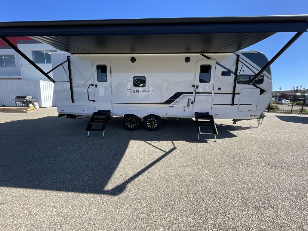 2027 Cougar 25FK Western Elevation