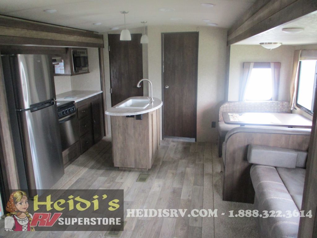 2019 Vibe Forest River 313bhs Bunks Island Kitchen Outside