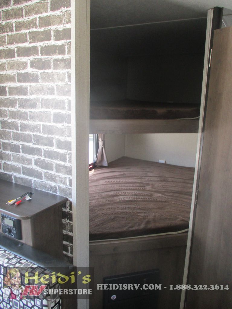 Tent Sale Canada >> NEW 2020 SHASTA FOREST RIVER 24BH (BUNKS, MURPHY BED, OUTSIDE KITCHEN) TRAVEL TRAILER - Oro ... Tent Sale Canada >> NEW 2020 SHASTA FOREST RIVER 24BH (BUNKS, MURPHY BED, OUTSIDE KITCHEN) TRAVEL TRAILER - Oro ...