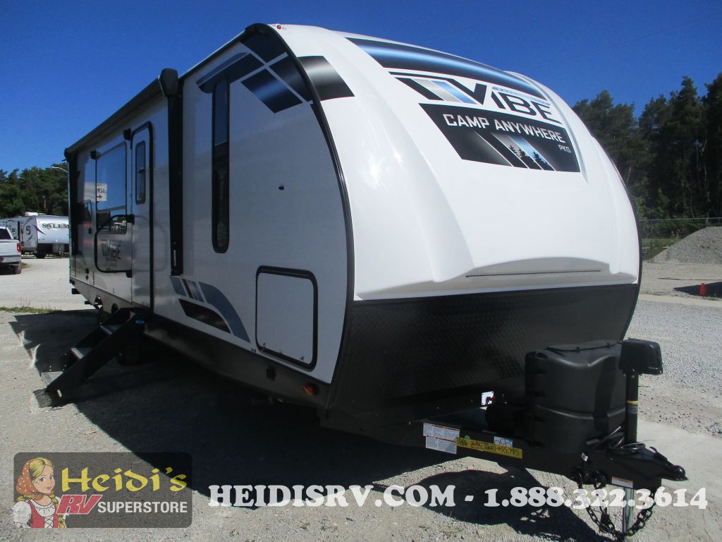 2022 FOREST RIVER VIBE 26RK (OUTSIDE KITCHEN)