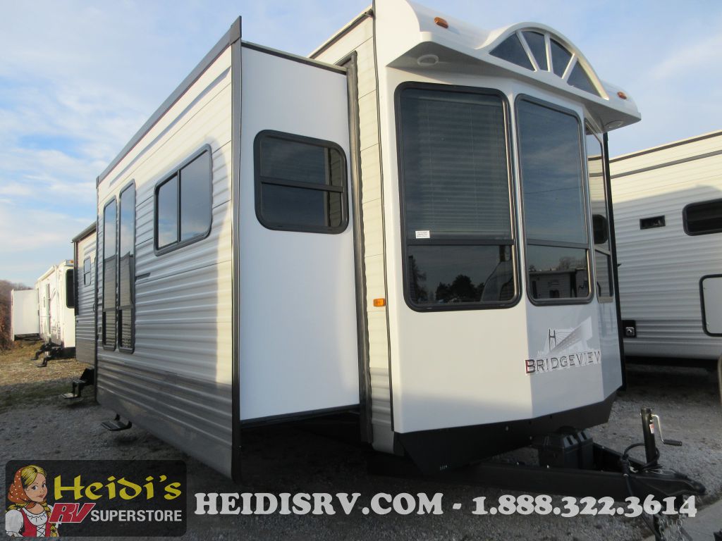 2023 HL ENTERPRISE BRIDGEVIEW 38IK2B (BUNKS, ISLAND KITCHEN)