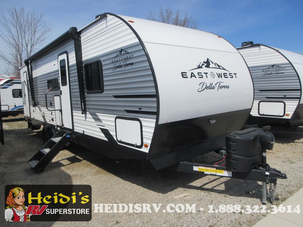 2023 EAST TO WEST DELLA TERRA 271BH (DBL/DBL BUNKS, OUTSIDE KITCHEN)