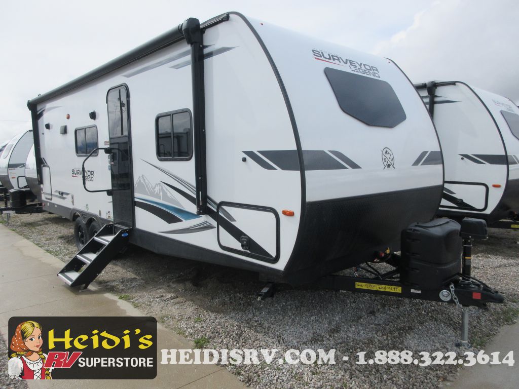 2023 FOREST RIVER SURVEYOR LEGEND 252RBLE (OUTSIDE KITCHEN)