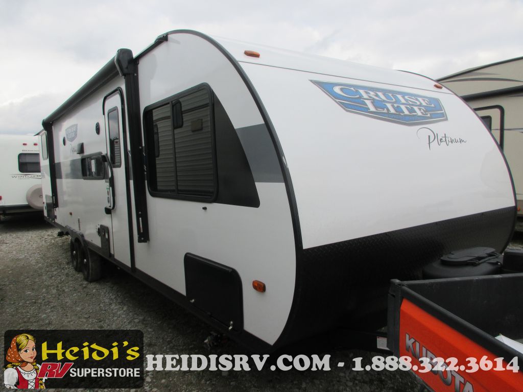 2024 FOREST RIVER SALEM CRUISE LITE 273QB XL (TRIPLE BUNKS, OUT. KITCHEN)