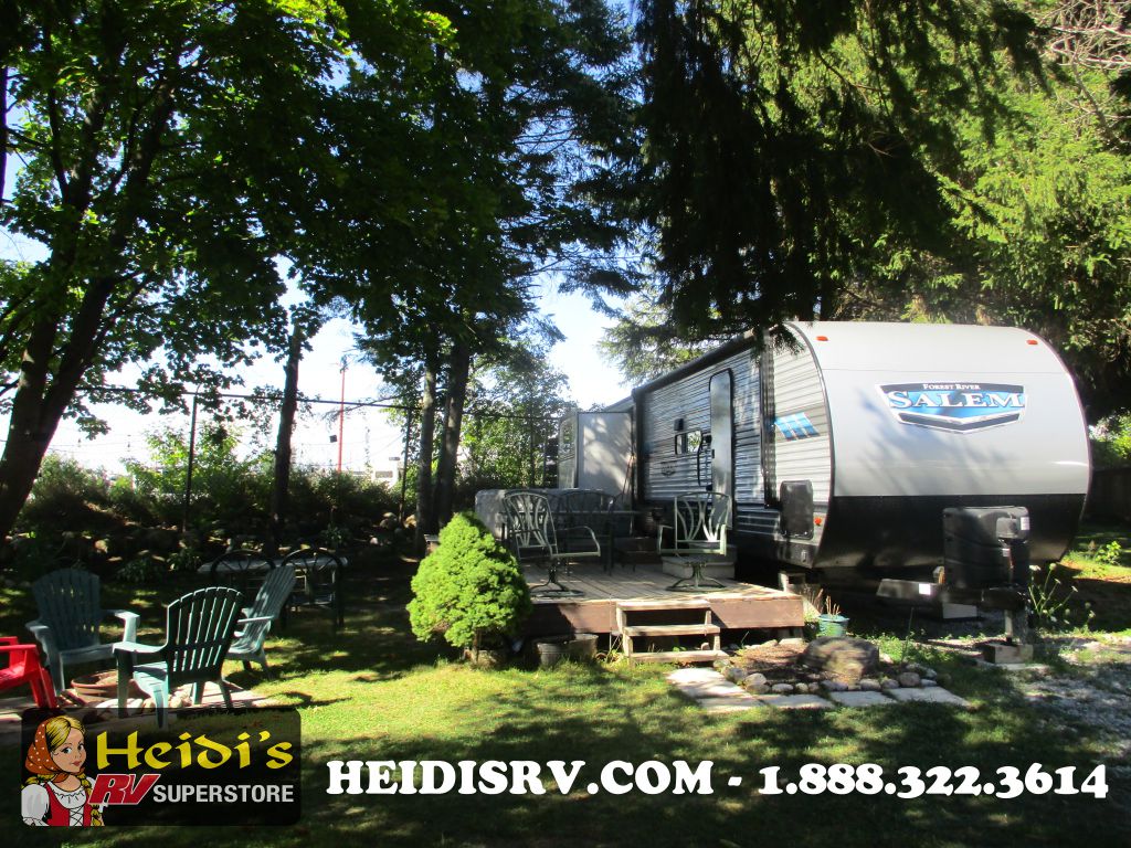 2021 FOREST RIVER SALEM 31KQBTS (QUAD BUNKS, OUT. KITCH HEIDI'S SITE 15)