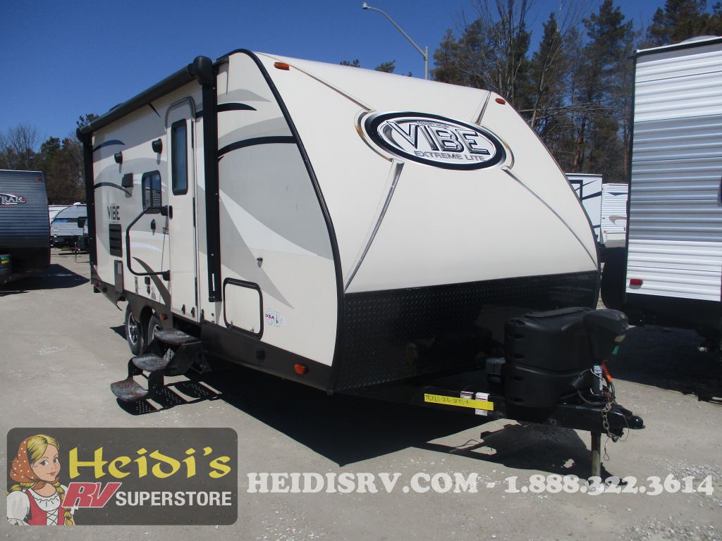 2016 FOREST RIVER VIBE 21FBS - MURPHY BED