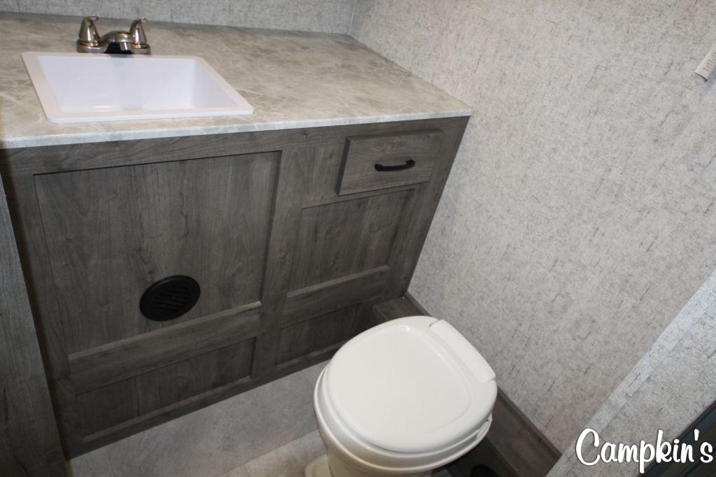 2020 COACHMEN APEX 265RBSS
