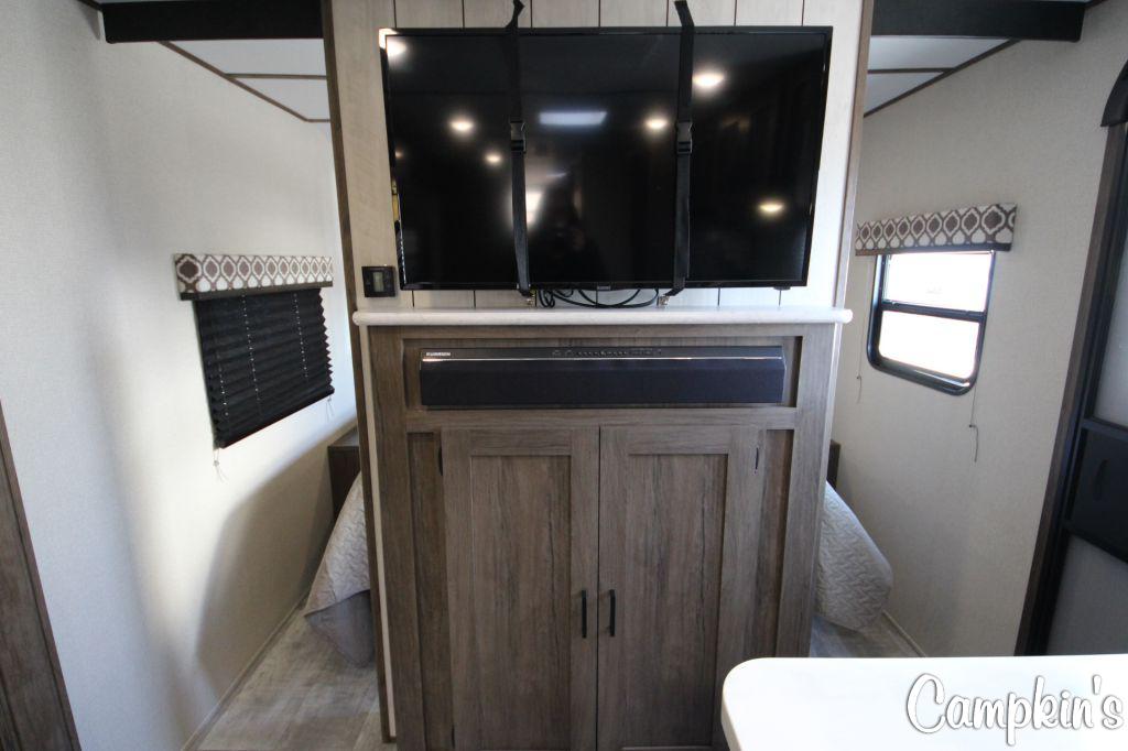 2020 PRIMETIME TRACER 29QBD