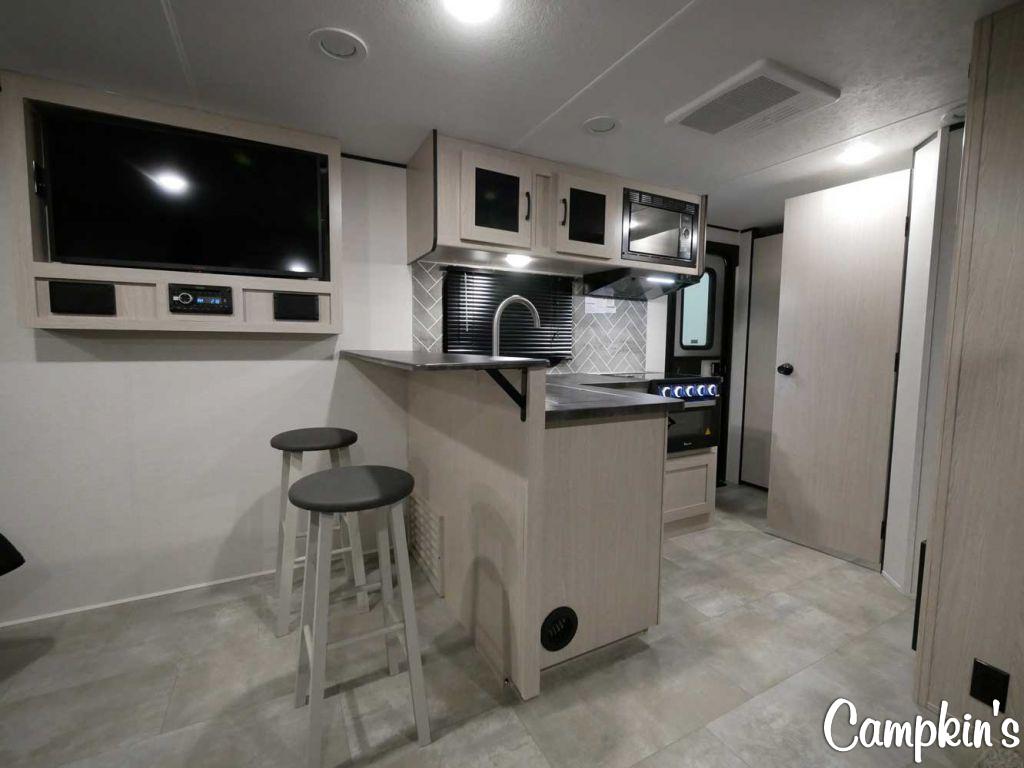 2022 COACHMEN APEX ULTRA LITE 211RBS