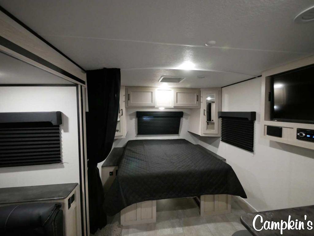 2022 COACHMEN APEX ULTRA LITE 211RBS