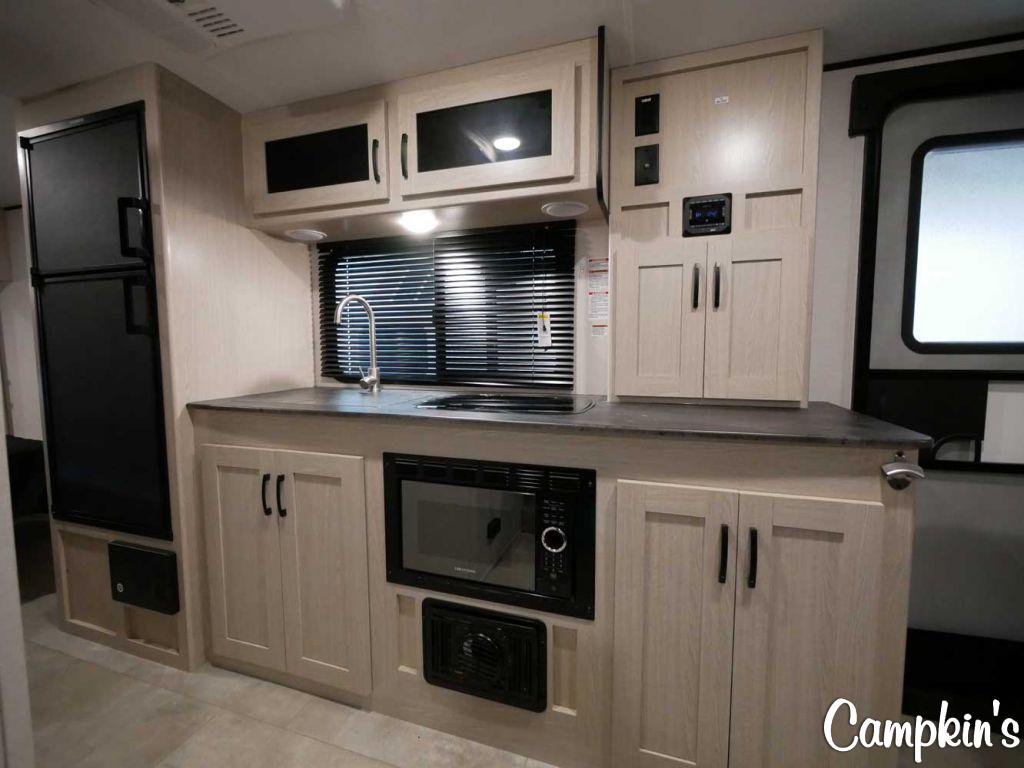 2023 COACHMEN APEX NANO 213RDS