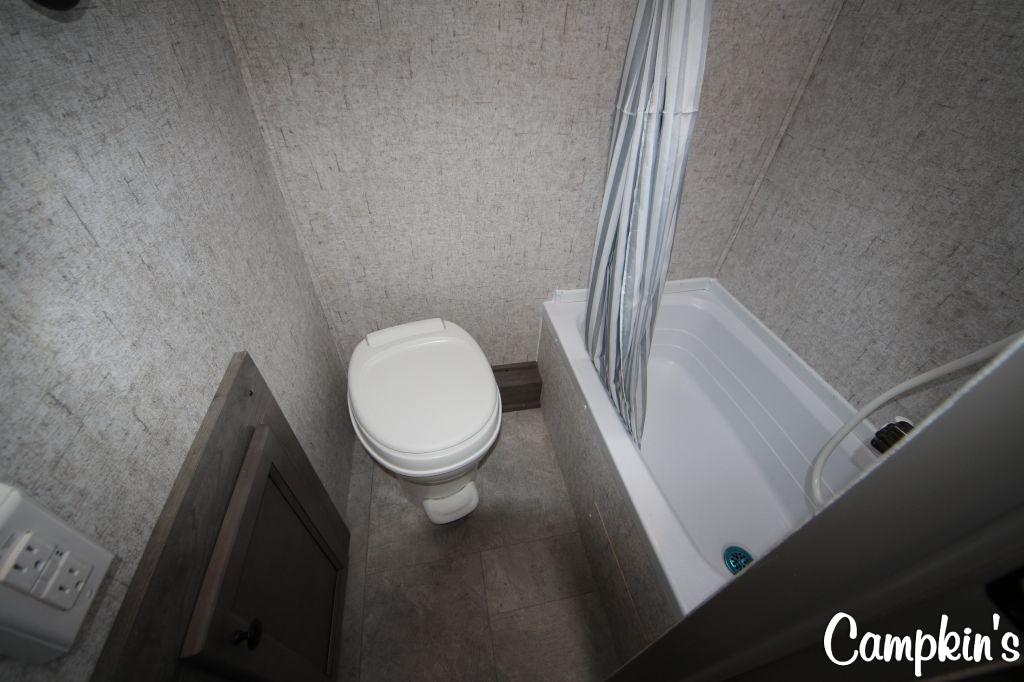 2020 COACHMEN APEX TERA 15T