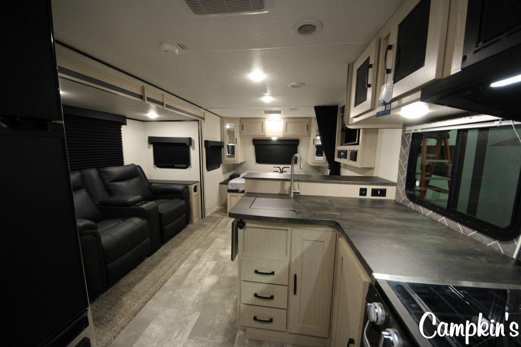 2022 COACHMEN APEX ULTRA LITE 211RBS