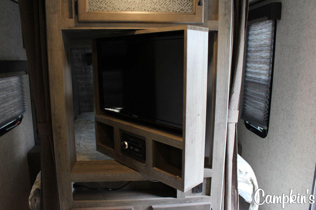 2020 COACHMEN APEX 245BHS